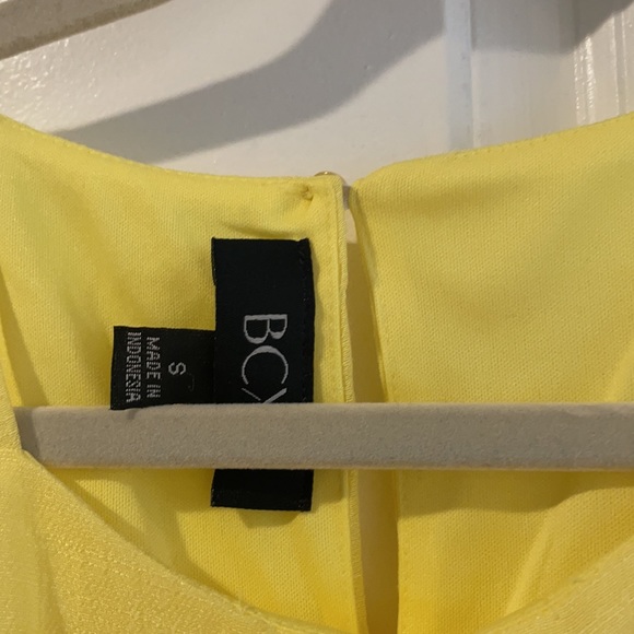 NWT yellow tank top - Picture 3 of 5